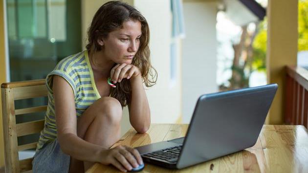 10 Divorce Bloggers You Have To Check Out
